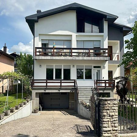 Apartment Una Laguna Бихач Экстерьер фото