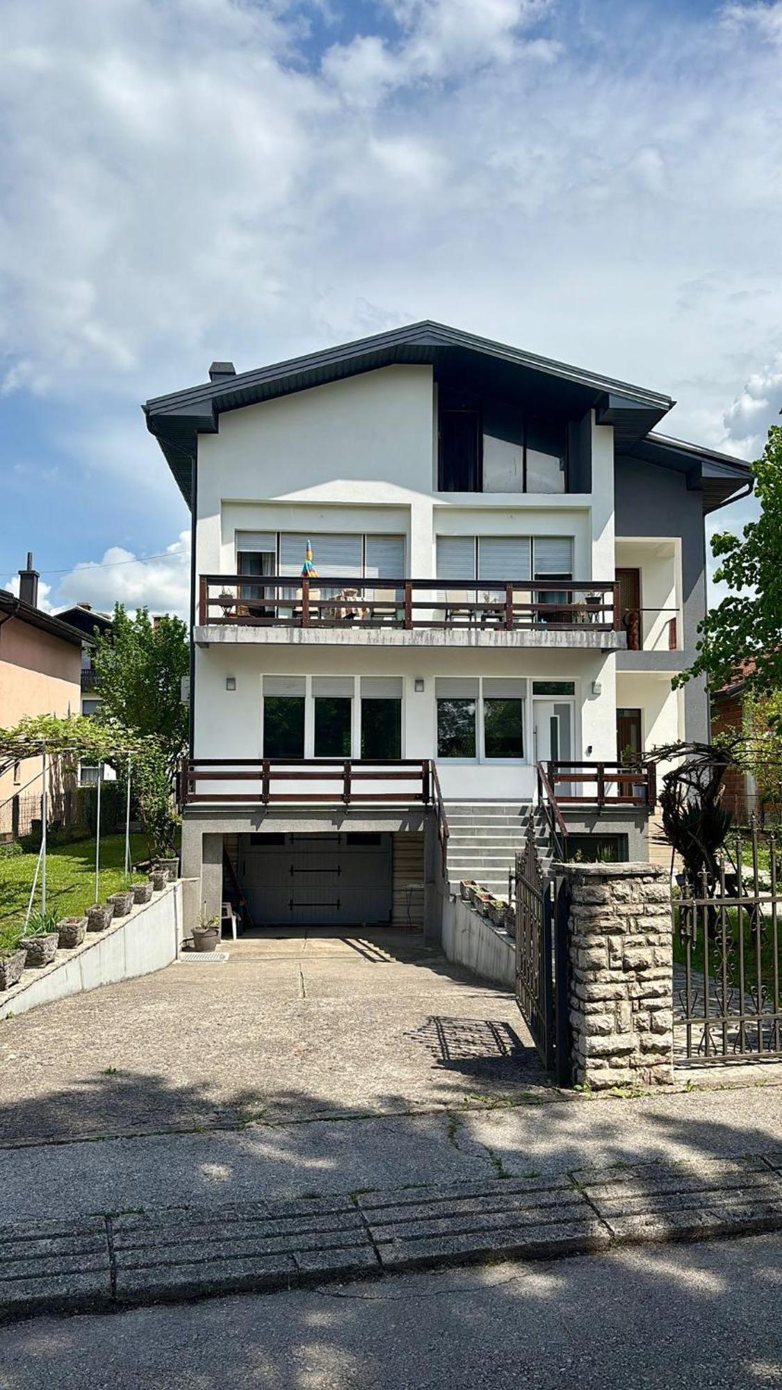 Apartment Una Laguna Бихач Экстерьер фото